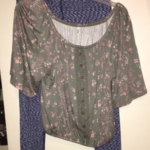 Mudd women’s blouse